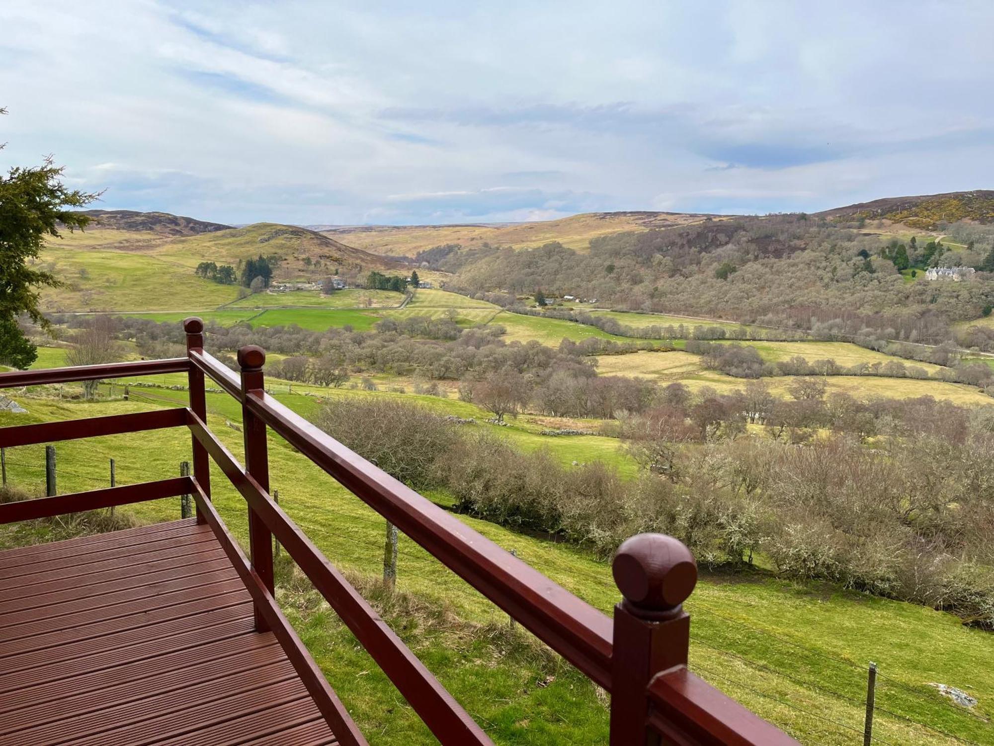 Highland Glen Lodges Rogart Habitación foto